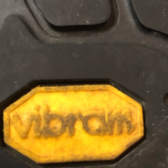 Special Edition Chacos Men’s Size 10 - Picture 9 of 9